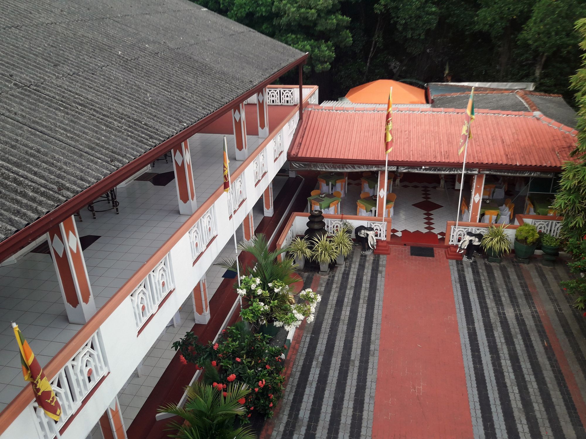 Lagoon Garden Hotel Beruwala Bagian luar foto